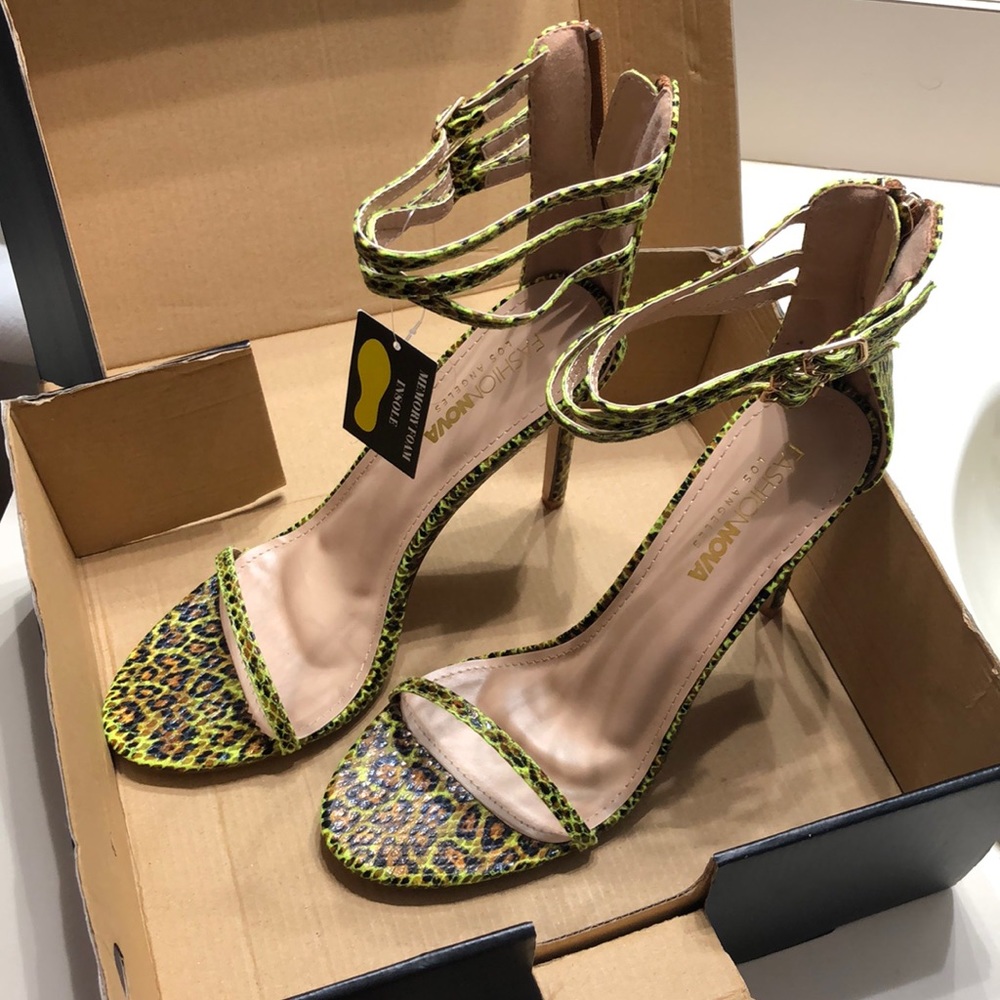 Wild About You Heels🐍🐆👡
